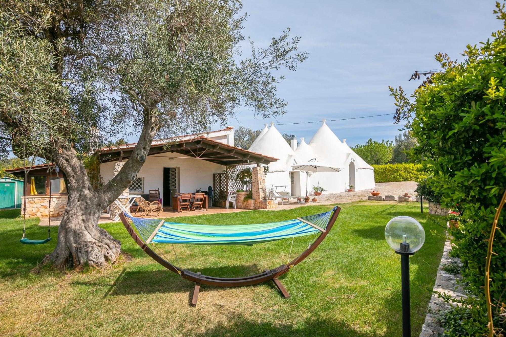 La Casa Sulla Roccia Trulli Pool - Happy